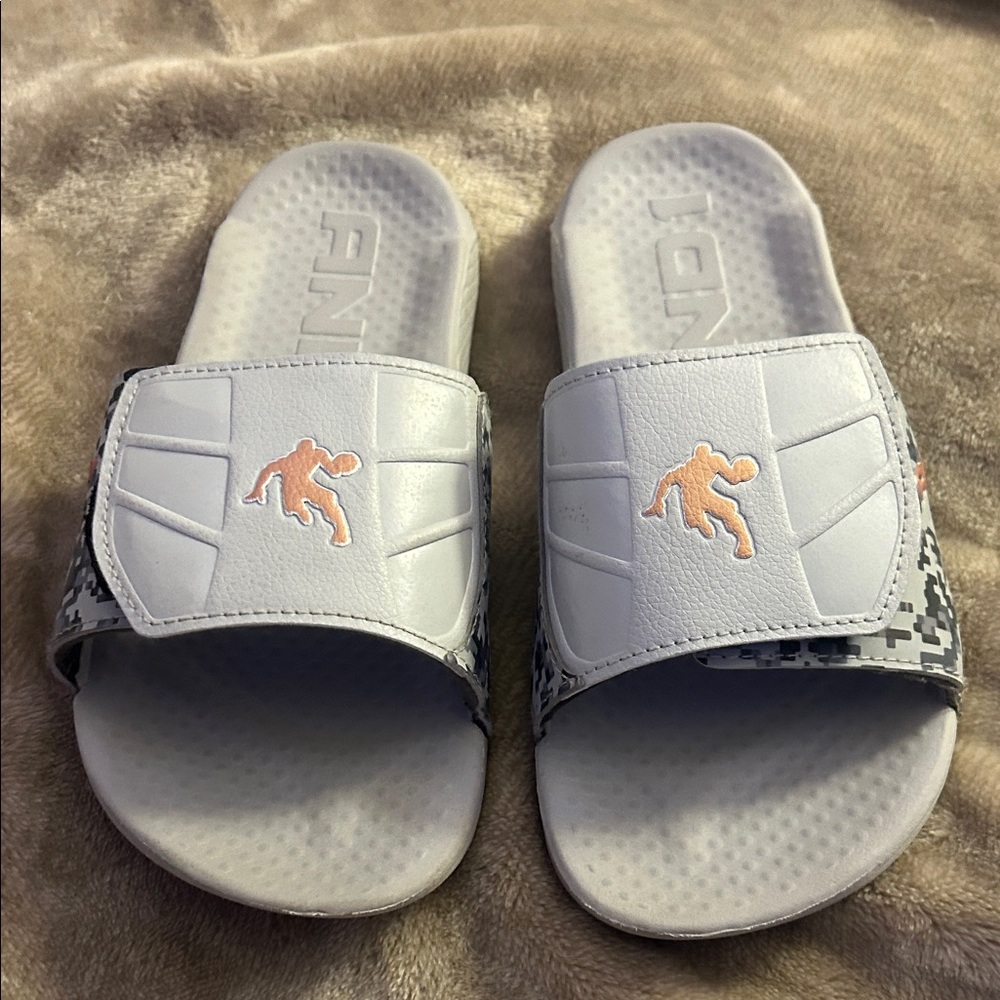 White and Gray Slide Sandals AND1